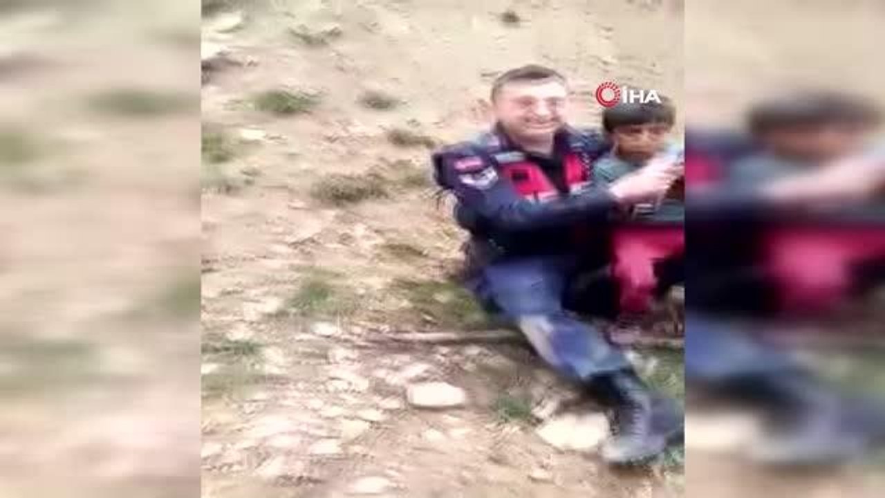 Kozalak toplamak için çıktığı ormanda kaybolan engelli küçük Kerim bulundu