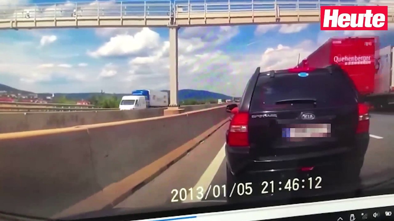 Wutlenker hielt auf A2 und löste Massen-Crash aus