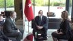 Bakan Çavuşoğlu, Slovenya'da İslam Toplumu Başkanı Müftü Grabus'la görüştü
