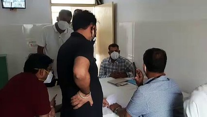 कोरोना जांच के लिए अस्पताल बुलाकर महिलाओं के साथ अभद्रता, मुकदमा दर्ज