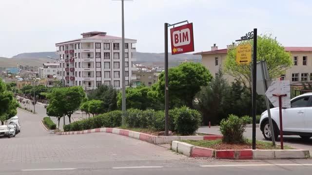 Son dakika... Şehit Cumhuriyet Savcısı Kiraz'ın adının verildiği caddeye tabela asıldı