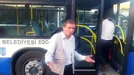 Ankara'da belediye otobüsü şoföründen muhteşem ilahi konseri