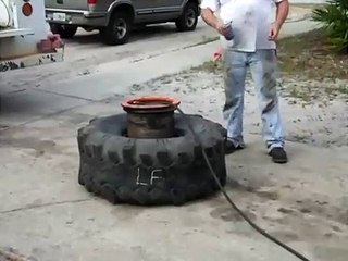 Dev lastiği tek hamlede bakın nasıl şişirdi!