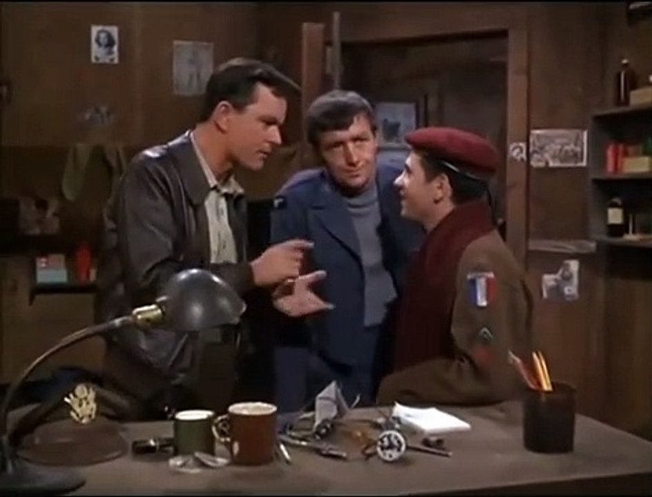 [Part 2: Award] So He'S Tough... He Deserves A Prize! - Hogan'S Heroes 1X3