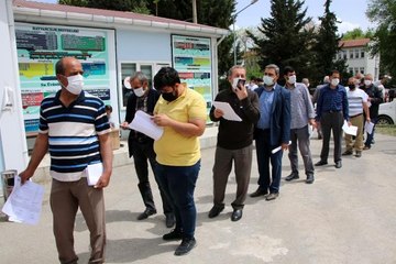 Elazığ'da çiftçilerin ÇKS kuyruğu