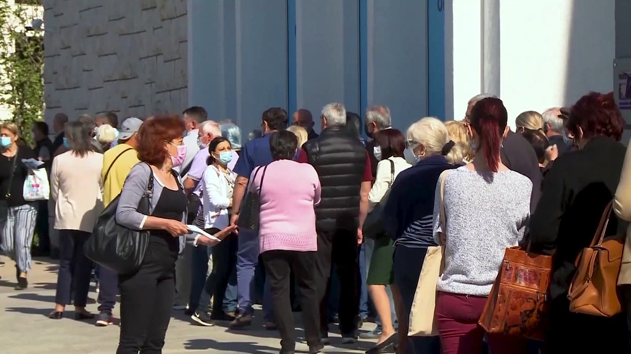 Wer liefert Impfstoff in den Balkan - auch eine politische Frage