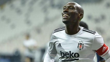 Beşiktaş, 20'li yaşlar akımına esprili bir paylaşımla dahil oldu