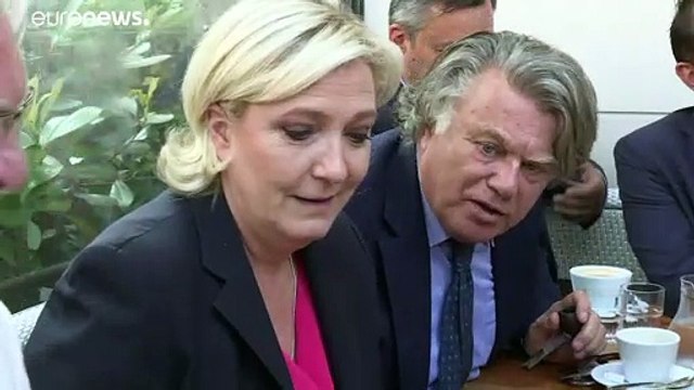 Суд оправдал Марин Ле Пен по делу о фотографиях