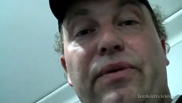 Araignée géante au plafond