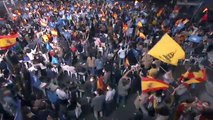 Fiesta por todo lo alto en la calle Génova tras la victoria de Ayuso
