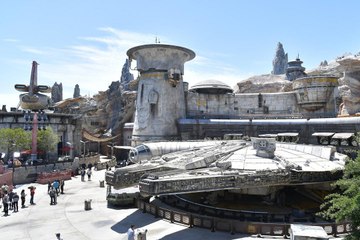 9 Secrets About Disney's 'Star Wars': Galaxy's Edge That You Probably Didn't Know