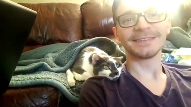 Special Needs Cat Steals Her Dad's Heart