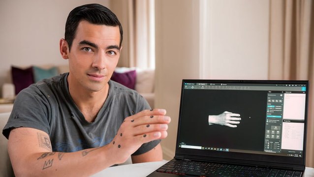 Joe Jonas Teases New Jonas Brothers Music as He Lends a Hand to Americans Anxious to Travel Again | Billboard News