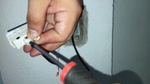 Cómo conectar apagador y contacto en instalación eléctrica de una casa