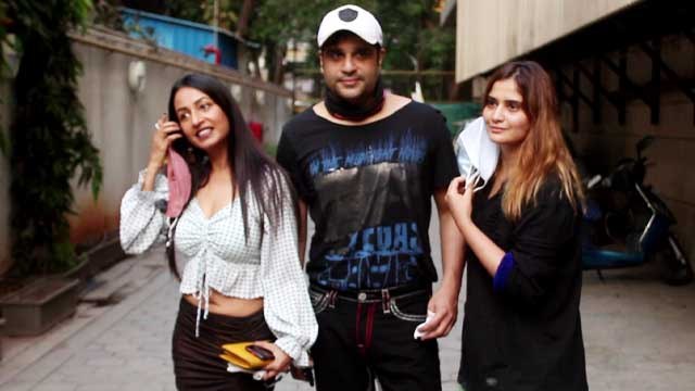 Arrti Singh भाई भाभी Krushna Abhishek और Kashmira Shah के साथ कहां चली ? Watch video | FilmiBeat