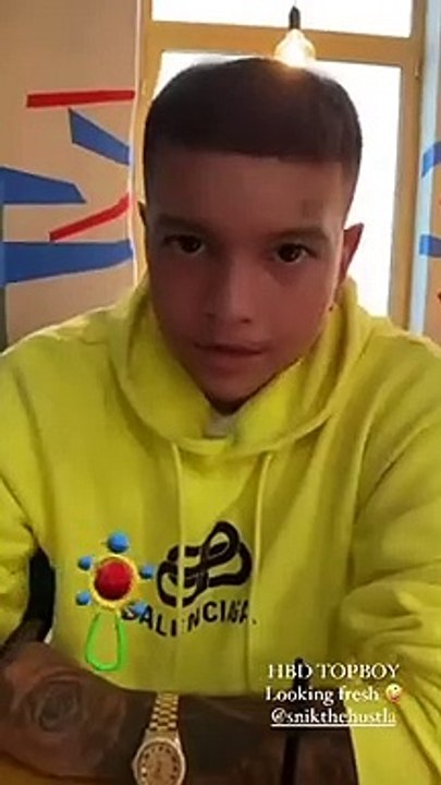 Ο Snik έχει γενέθλια και η Ηλιάνα Παπαγεωργίου του ευχήθηκε με ένα αστείο βίντεό του!