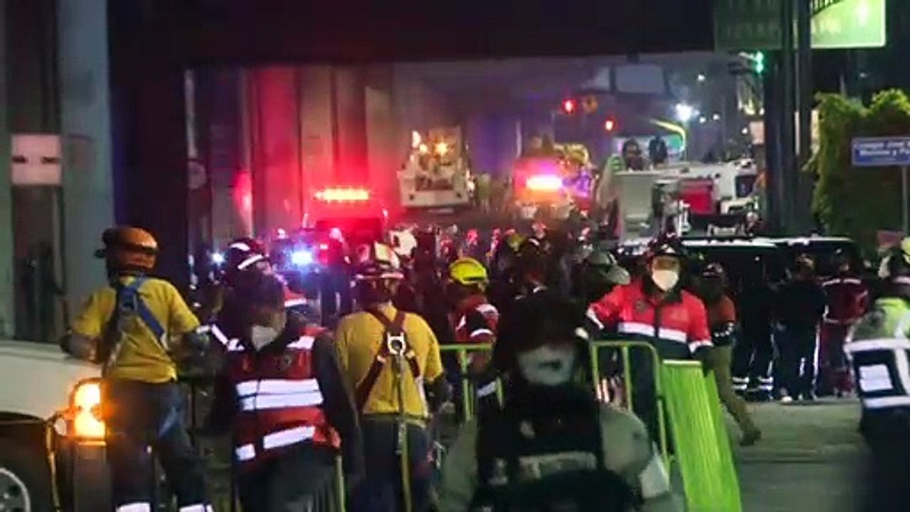 Nach U-Bahn-Unglück: Mexikos Präsident verspricht umfassende Aufklärung