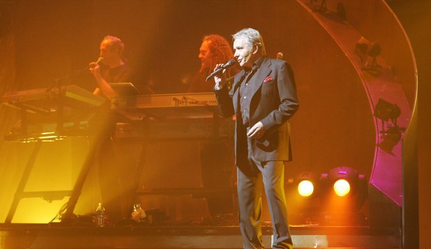 Michel Sardou raconte sa faute qui lui a coûté son amitié avec Johnny Hallyday