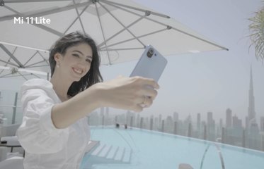 المتموج Xiaomi Mi 11 Lite تألقي الآن مع هاتف