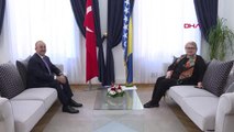 Bakan Çavuşoğlu, Bosna-Hersekli mevkidaşı Turkovic ile görüştü