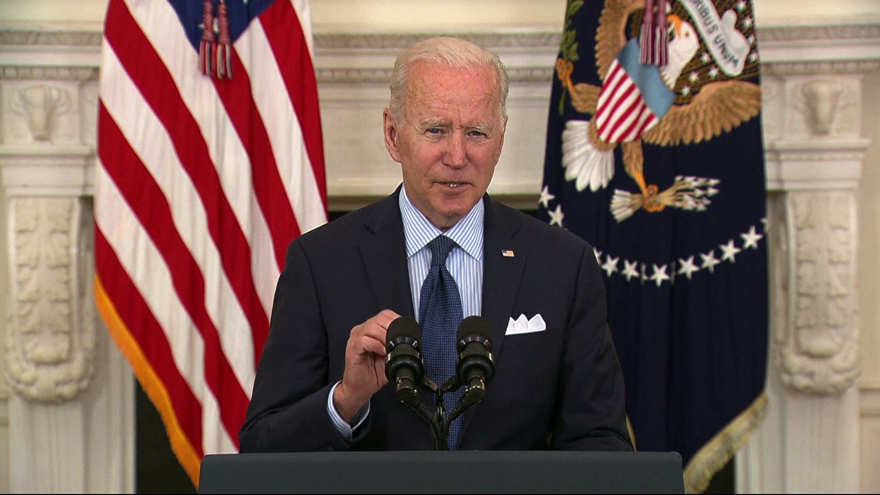 Biden: "Entro il 4 luglio vaccineremo il 70 per cento degli americani"