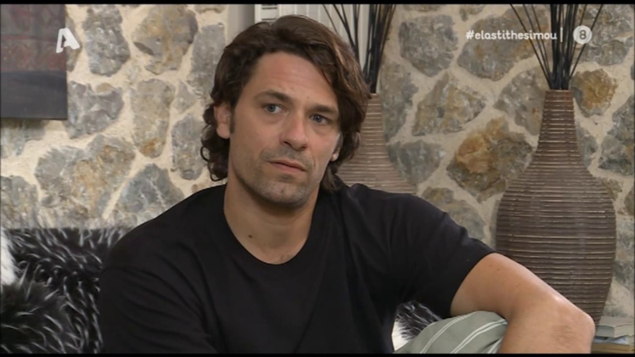 Apostolis Totsikas - Ela sti thesi mou (season 5 episode 160 scenes)