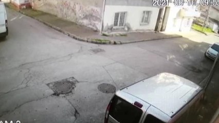 Samsun'da kendisini filyasyon ekibi görevlisi olarak tanıtarak hırsızlık yaptığı iddia edilen zanlı yakalandı