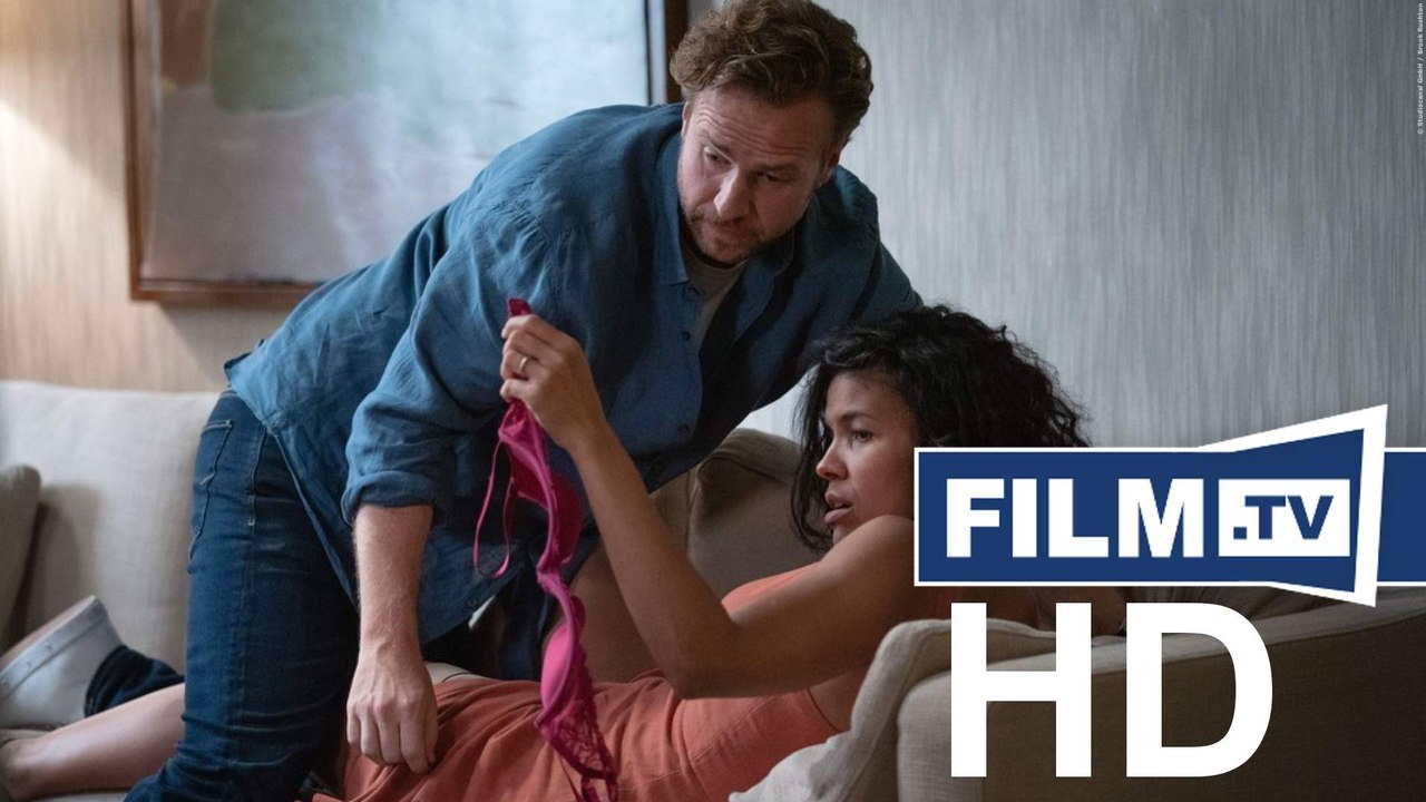 Und täglich grüsst die Liebe Trailer Deutsch German (2021)