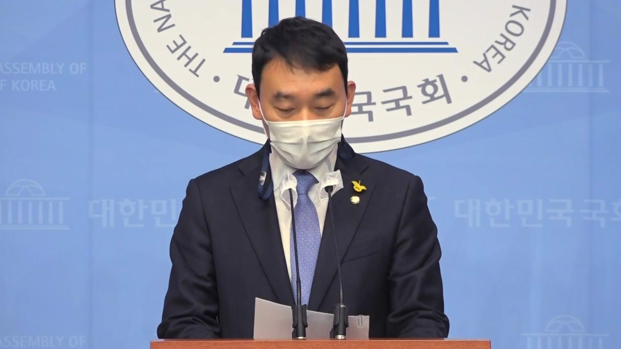 유시민 기소 공방..."검찰권 남용" vs "친문 내로남불" / YTN
