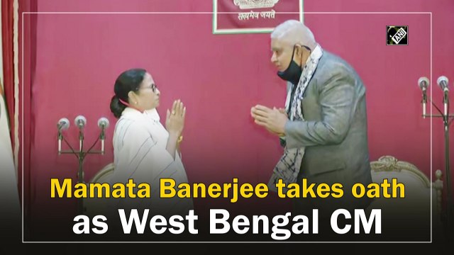 Mamata Banerjee takes oath as West Bengal CM