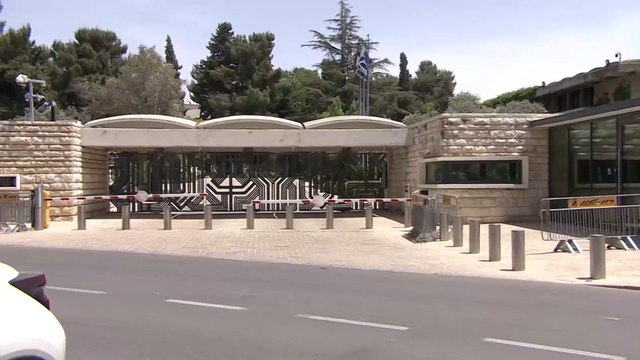 51 عضوا بالكنيست يوصون بتكليف يائير لبيد بتشكيل الحكومة