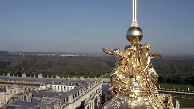 Château de Versailles: survol de la chapelle royale tout juste restaurée