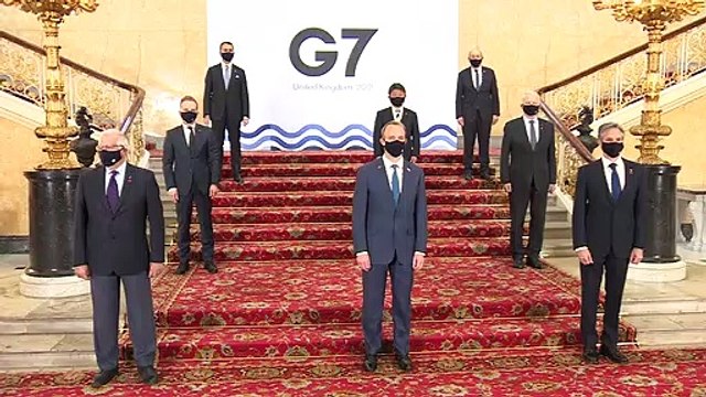 G7 Foreign Ministers pose for family photo in London with Josep Borrell #G7