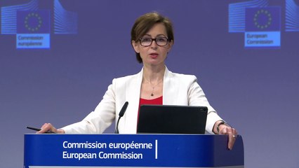 Russia bans top EU officials in retaliation for sanctions