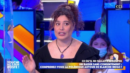 Le "baiser non consenti" dans Blanche-Neige : Fatima Benomar, féministe, revient sur la polémique