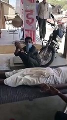 झोला छाप के खिलाफ कार्रवाई: दो दुकानें सीज