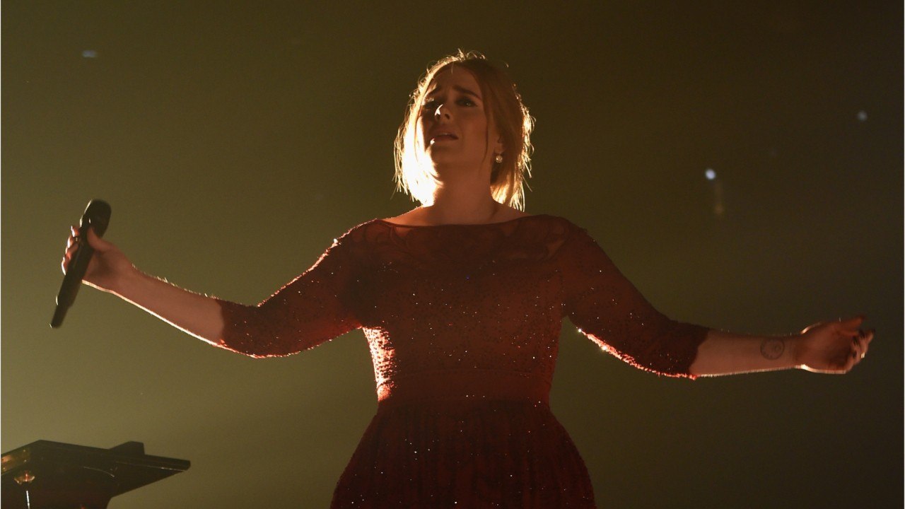 Dejar de sufrir por amor para cuidarse a sí misma: la transformación de Adele