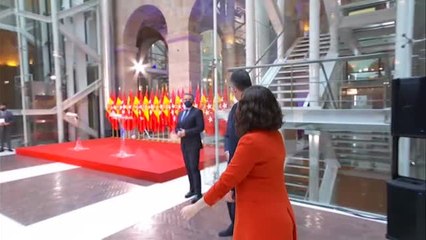 Miguel Angel Rodríguez le gana la partida a Iván Redondo