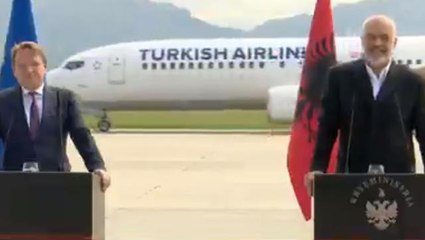 AB'nin basın toplantısında THY sürprizi! Uçak, ürün yerleştirme gibi kadraja girdi