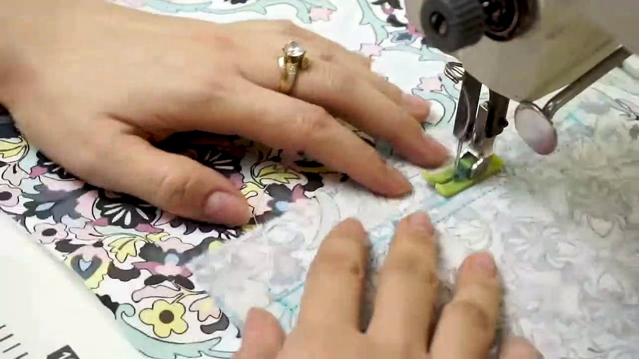 Diy Makeup Bag - Easy Beginner’S Sewing Project | How To Sew Makeup Bag With Zipper