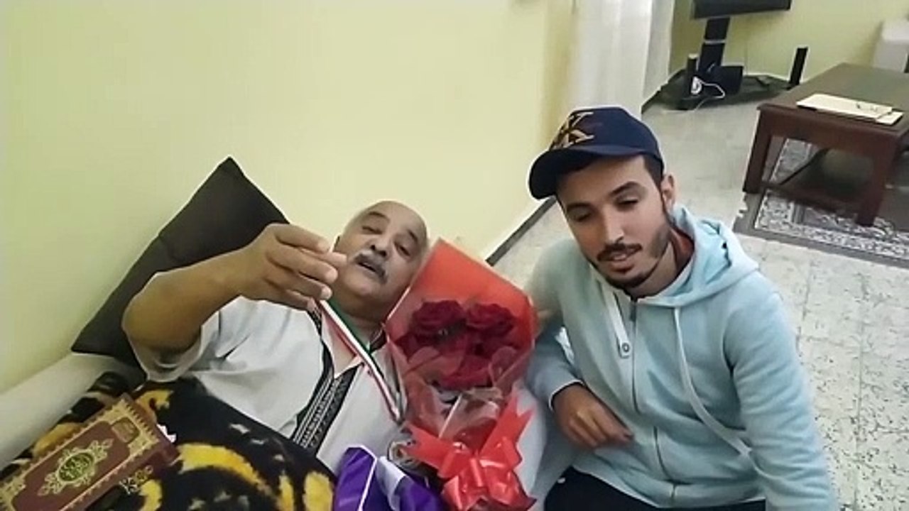 وفاة الممثل الخلوق بلاحة بن زيان  وهو يمح خير الانام صل الله عليه وسلم رحمة الله عليه اخر_2