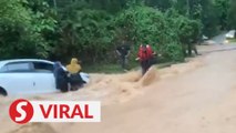 Mother and daughter saved by firefighters in Ipoh flood incident