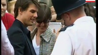 UPDATE Tom Cruise and Katie Holmes expecting a baby