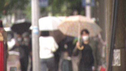 [날씨] 야외에서 즐기는 조각 전시...내일 곳곳 비, 오후 황사 / YTN