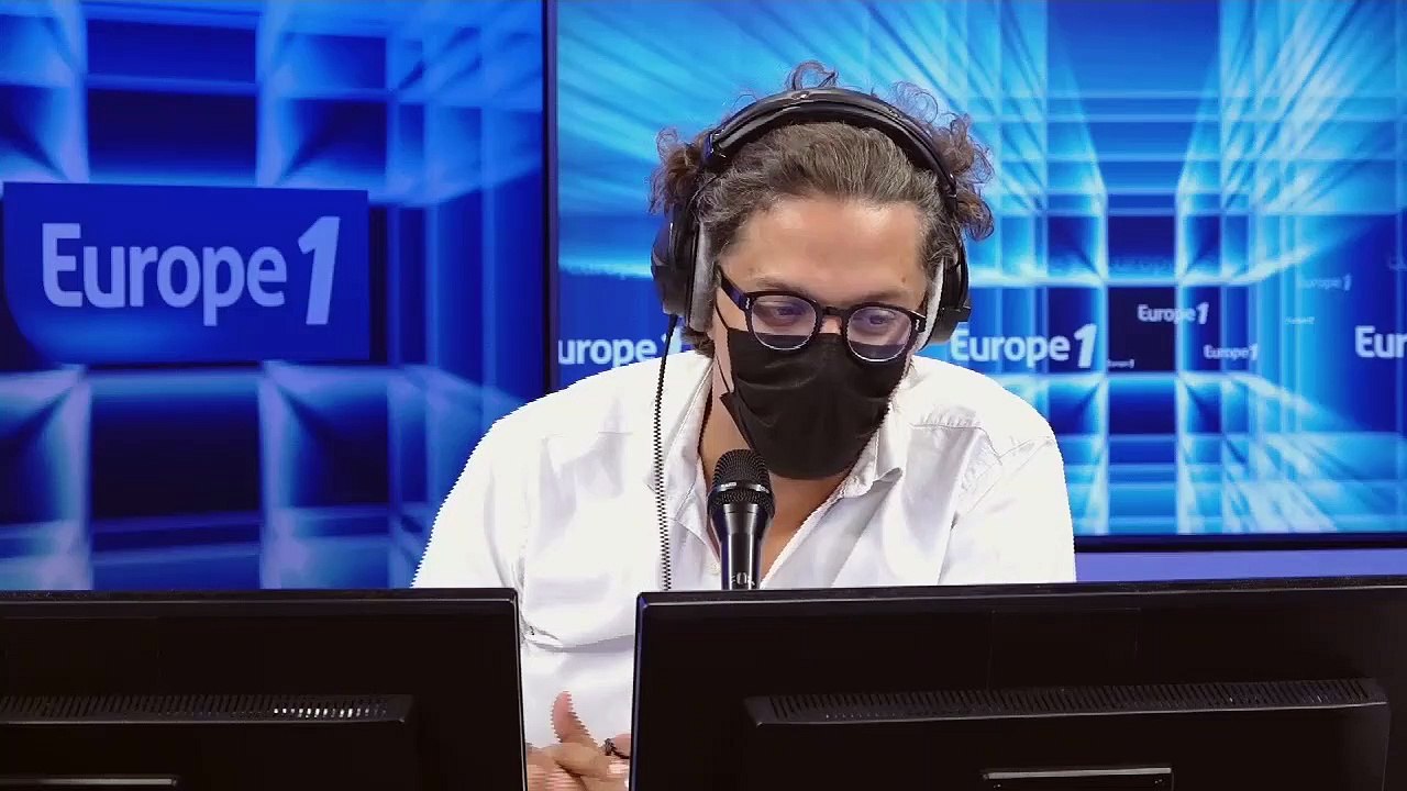 Michel Houellebecq : "Bernard-Henry, je peux te donner l'adresse de mon coiffeur !" (Canteloup)