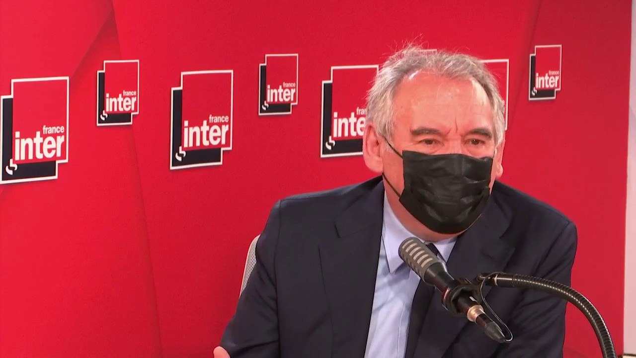 François Bayrou sur la responsabilité de la France au Rwanda : "J'étais membre du gouvernement, mais je n'ai jamais vu d'indice qui aille dans ce sens-là"