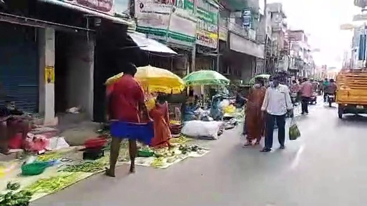 தமிழகத்தில் பகுதி நேர ஊரடங்கால் கடைகளில் அதிகரி...