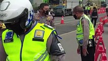 Pengawasan Penyekatan Jalur Mudik di Km 31