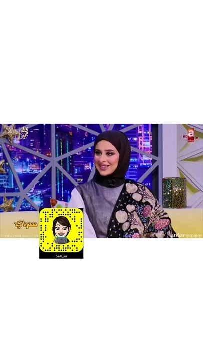 زهرة عرفات تصدم الجمهور بالكشف عن عمرها الحقيقي