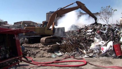 Son dakika haberi | Bayrampaşa'da kağıt deposunda yangın